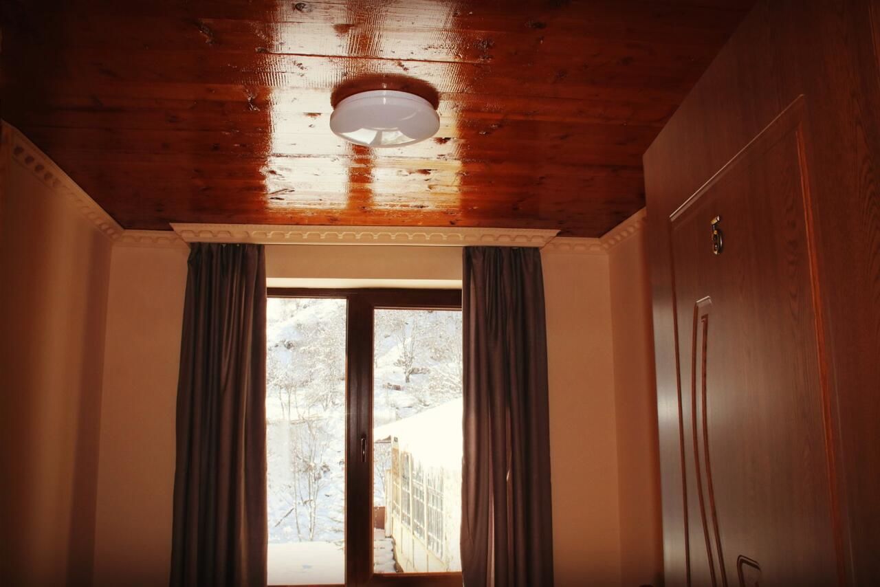 Гостевой дом River Side Местиа-5